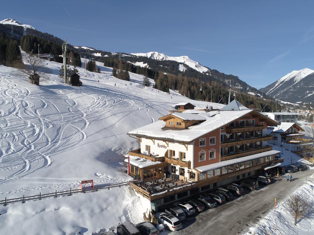 Hotel Rustika Lermoos Exteriör bild